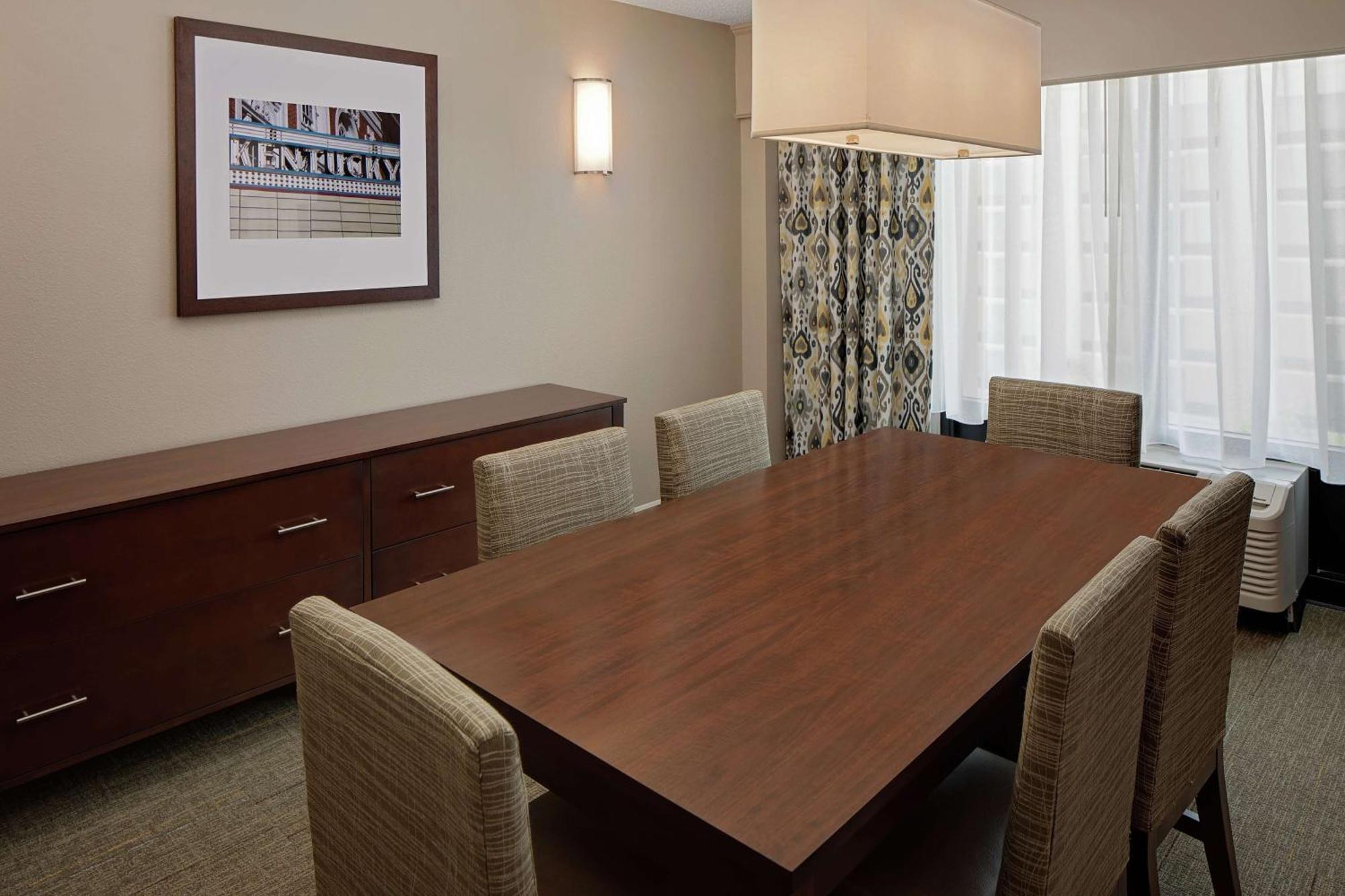 Hampton Inn Louisville Downtown Eksteriør bilde