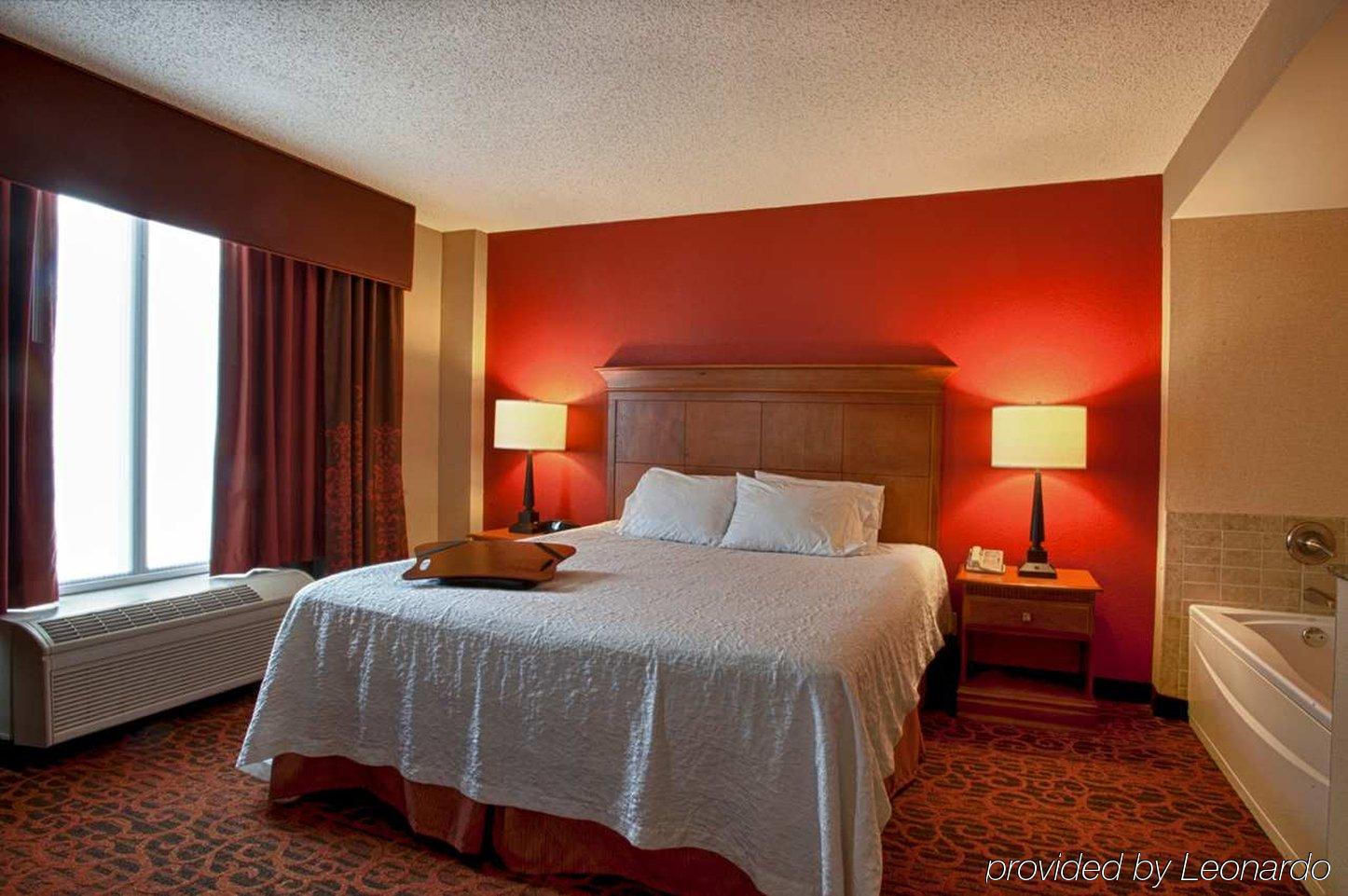 Hampton Inn Louisville Downtown Rom bilde