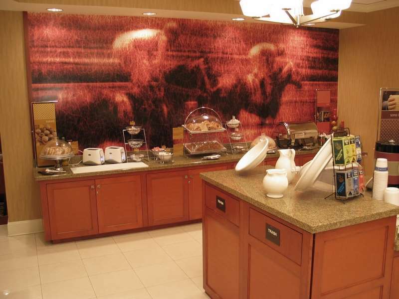 Hampton Inn Louisville Downtown Restaurant bilde